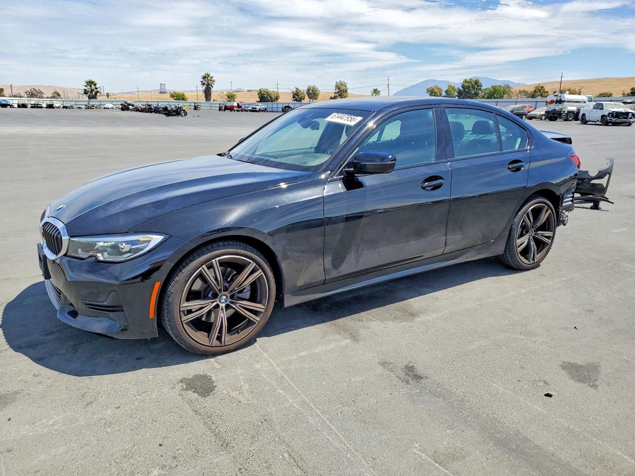 2022 BMW 3 Series, 330I