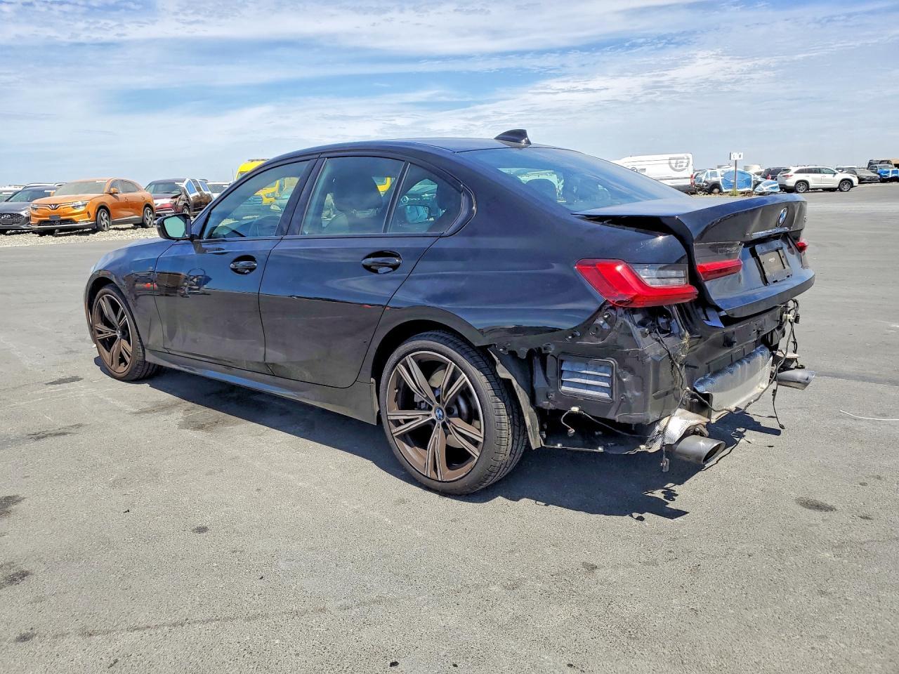 2022 BMW 3 Series, 330I