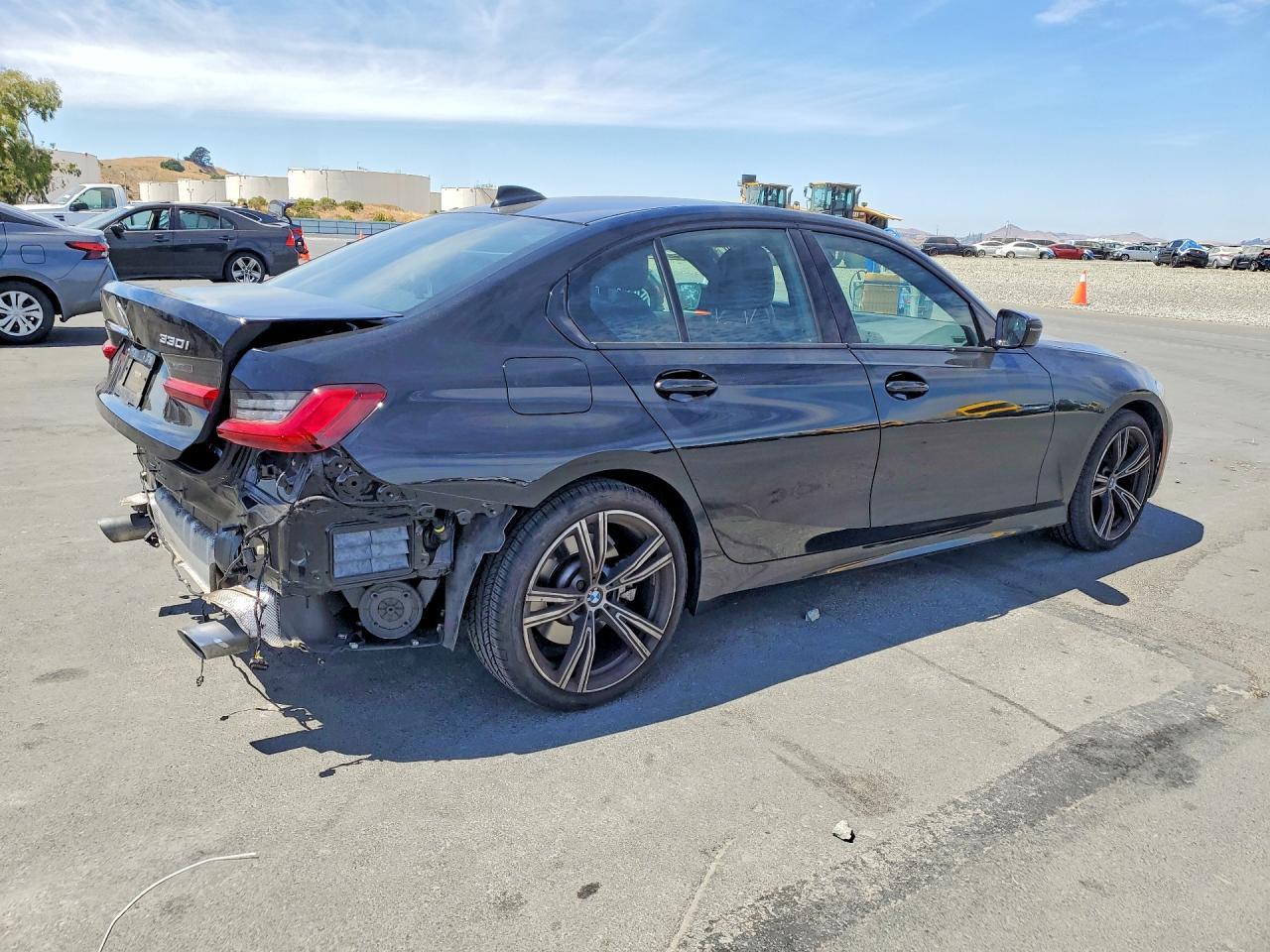 2022 BMW 3 Series, 330I