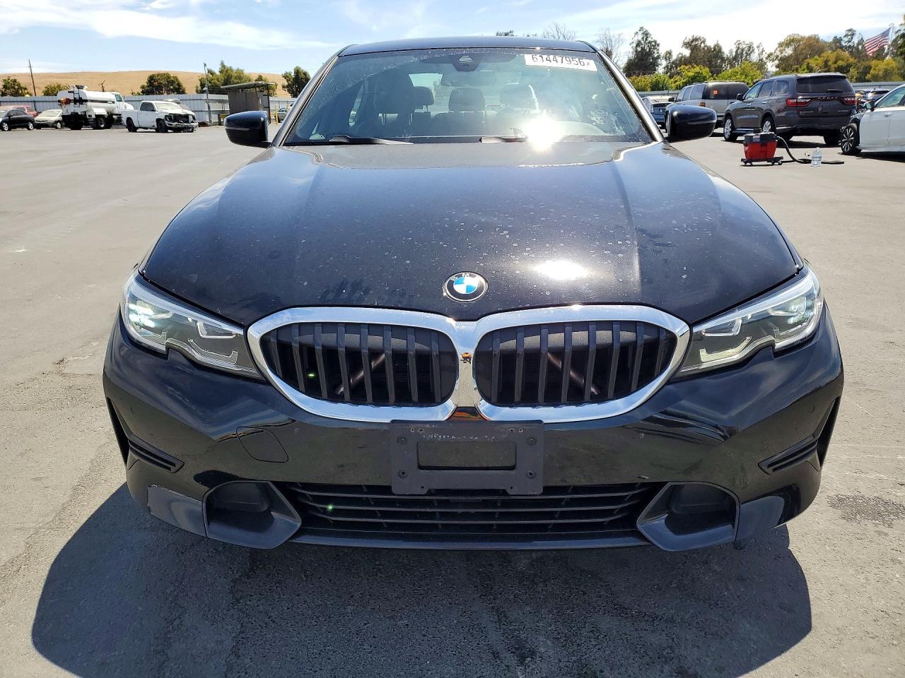 2022 BMW 3 Series, 330I