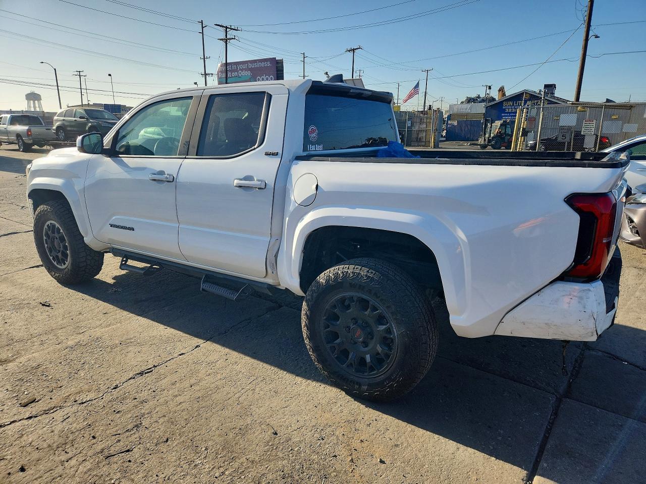 2025 Toyota Tacoma, SR5