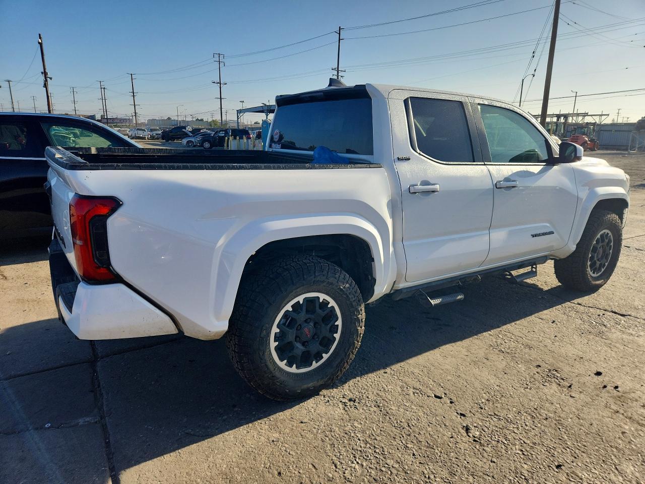 2025 Toyota Tacoma, SR5