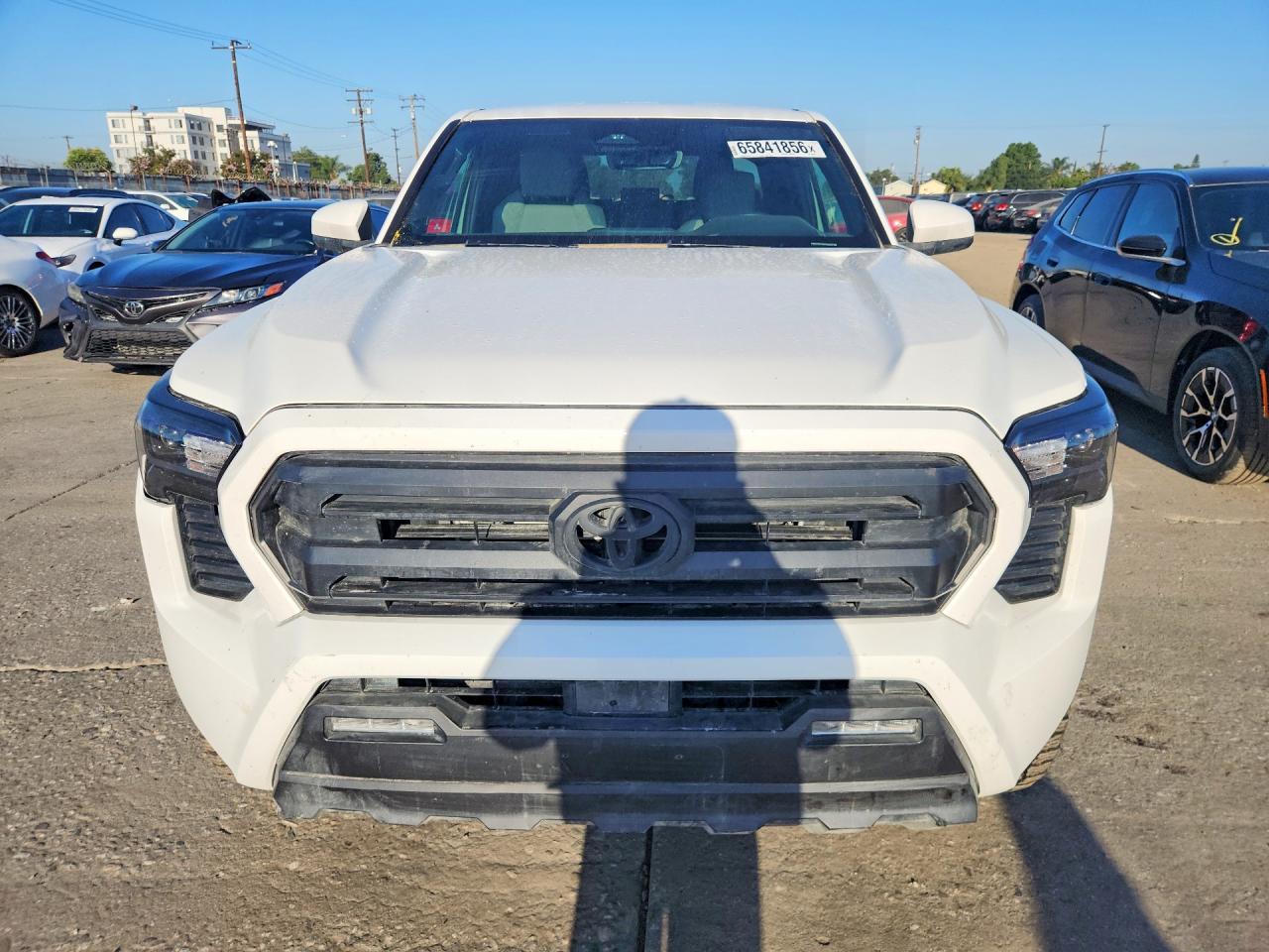 2025 Toyota Tacoma, SR5