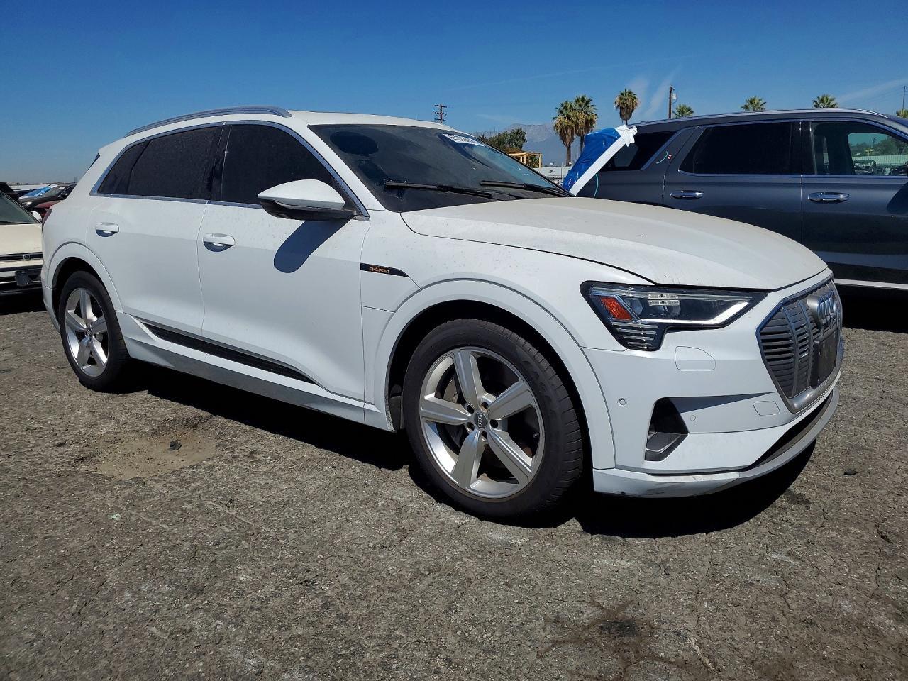 2019 Audi E-Tron, Prestige