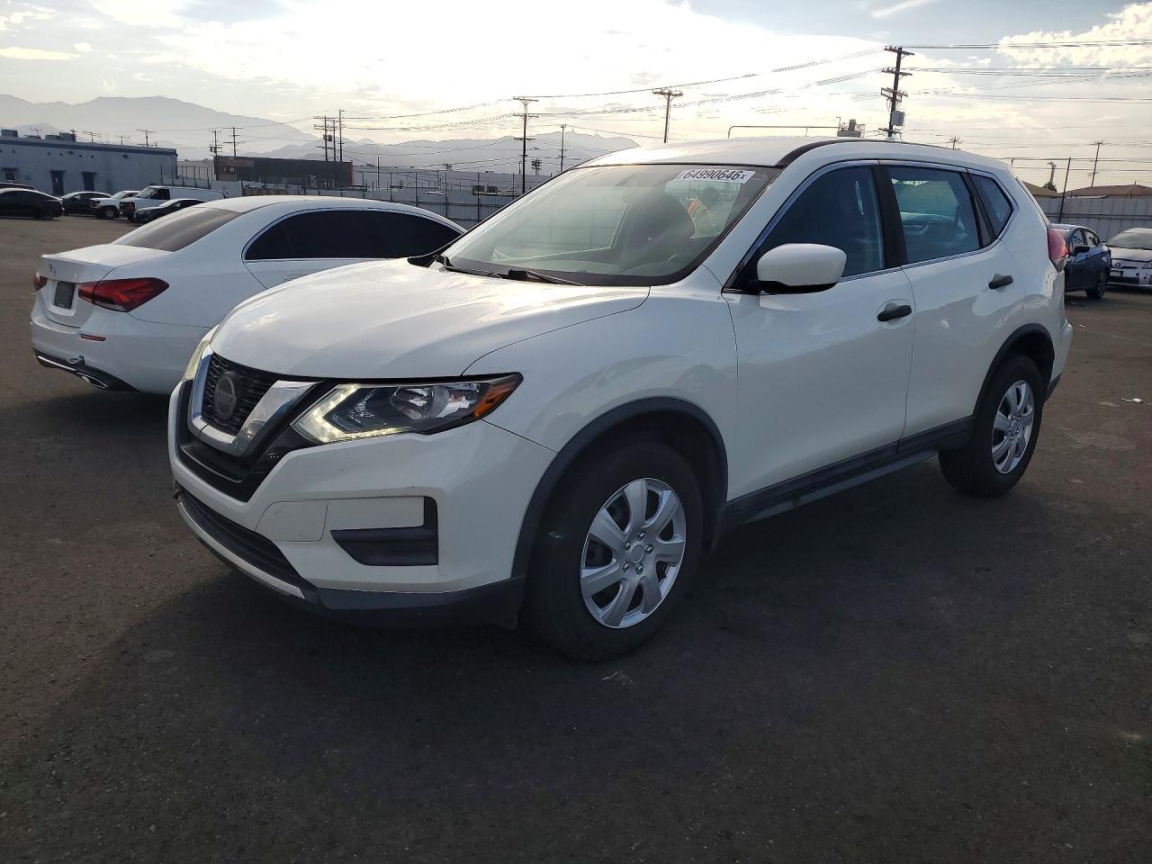 2018 Nissan Rogue, S