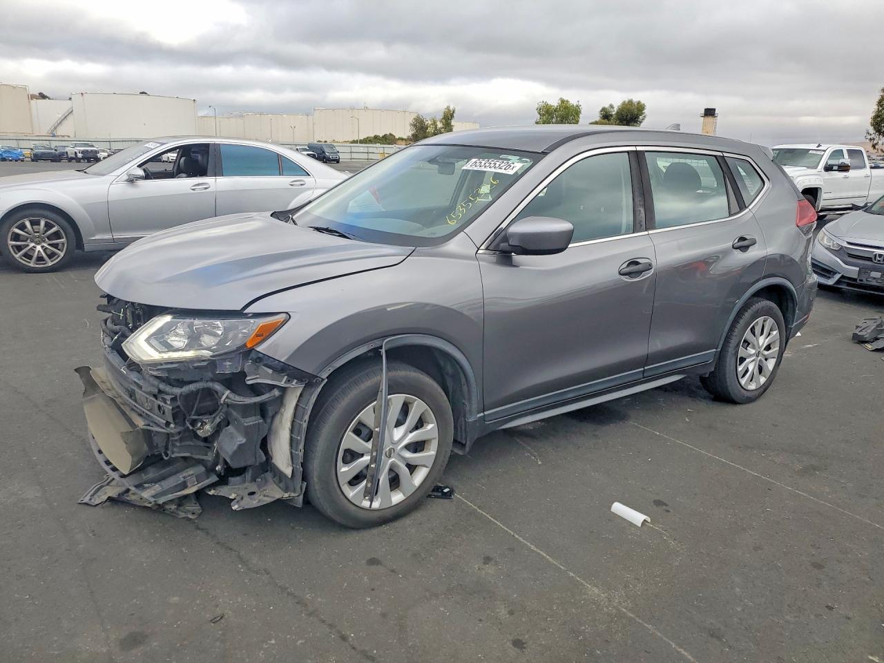 2018 Nissan Rogue, S