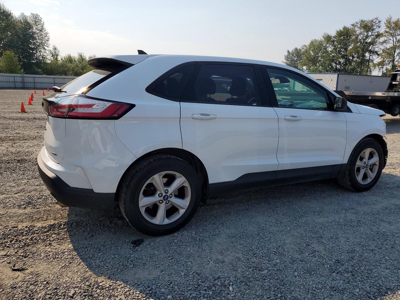 2020 Ford Edge, SE