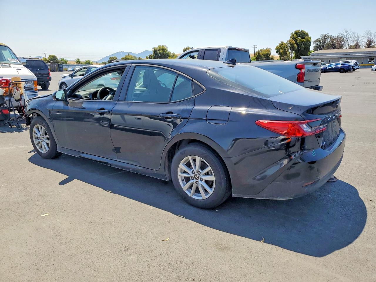 2025 Toyota Camry, LE