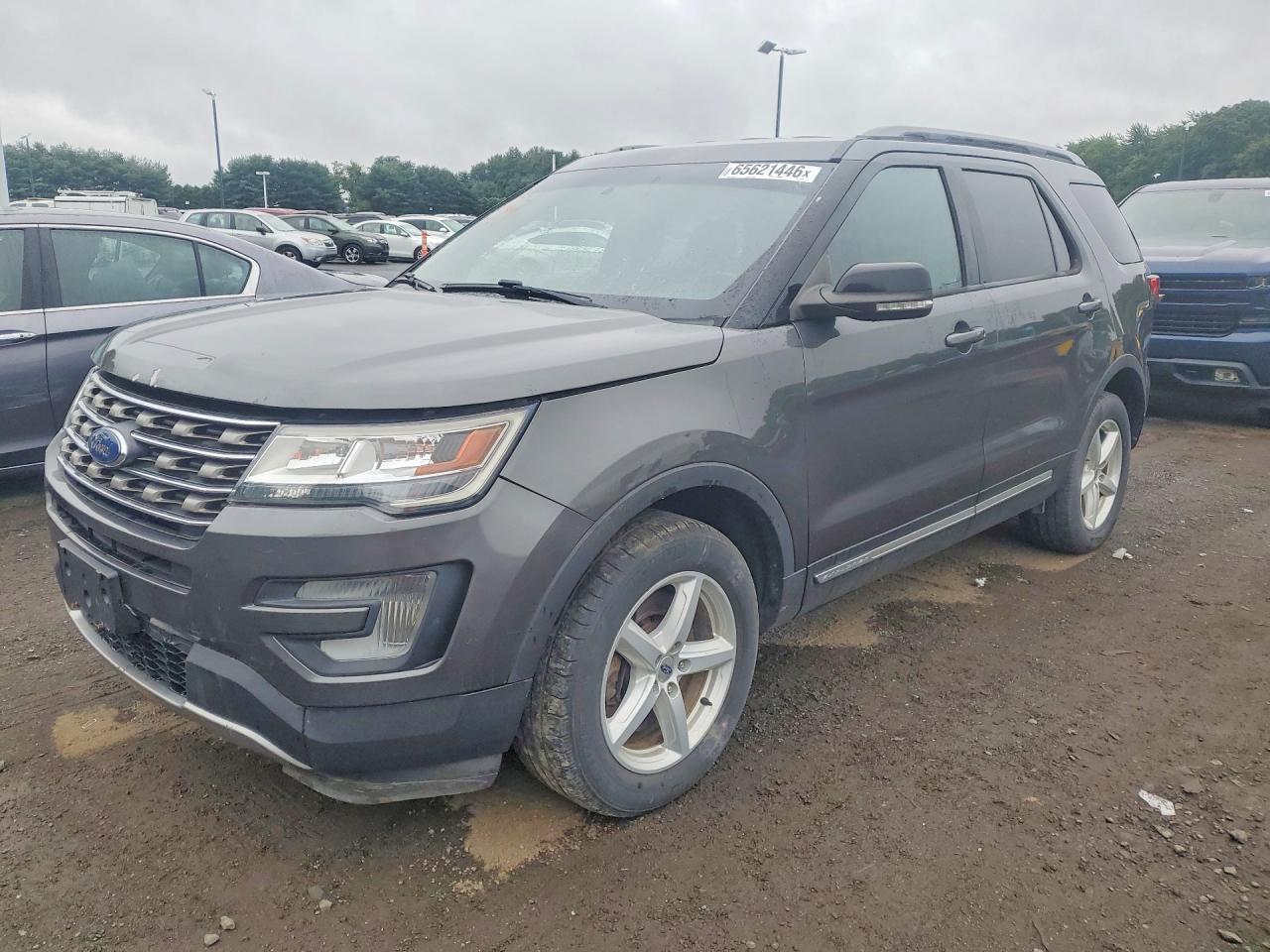 2017 Ford Explorer, Xlt