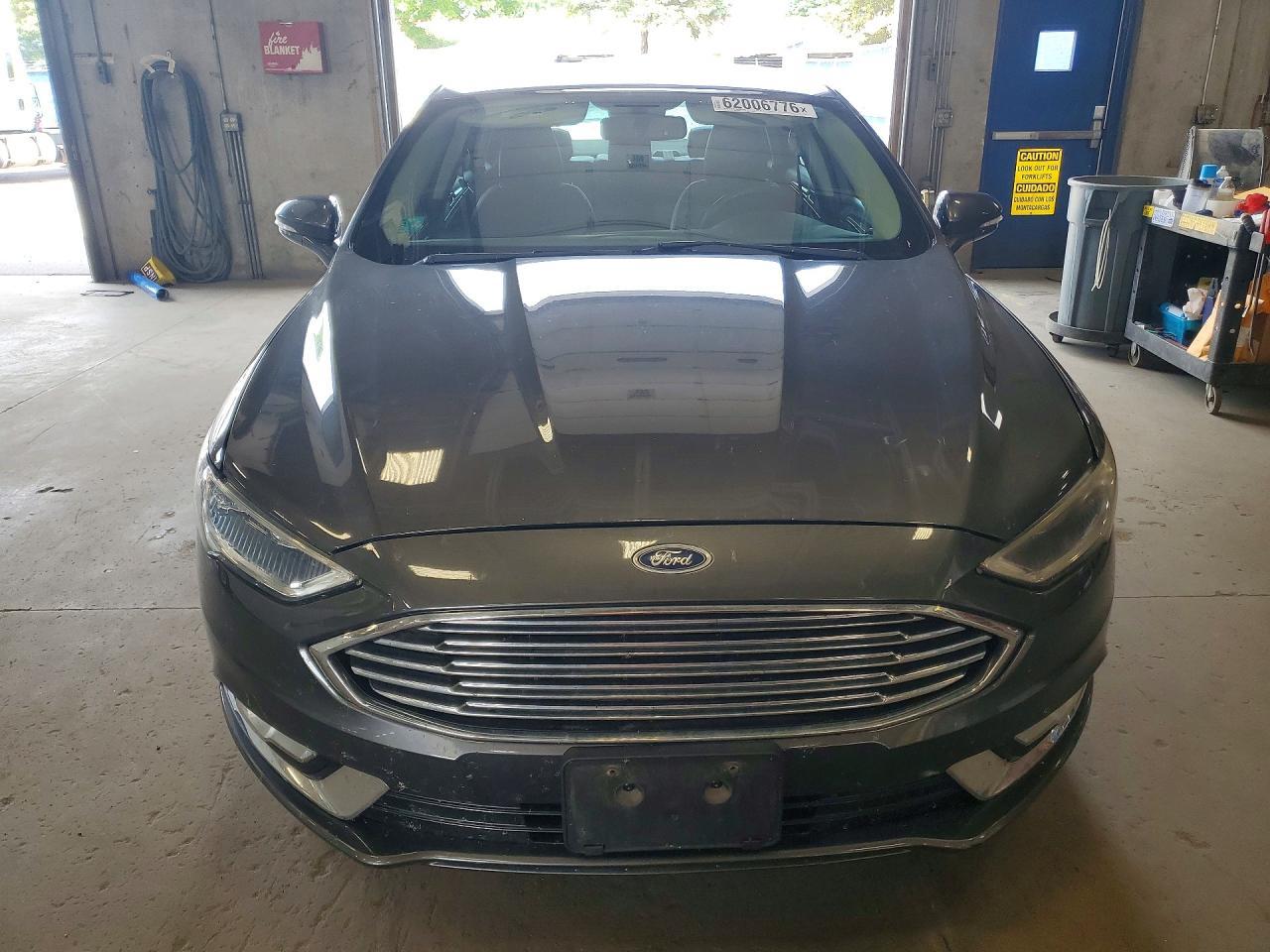 2017 Ford Fusion, SE