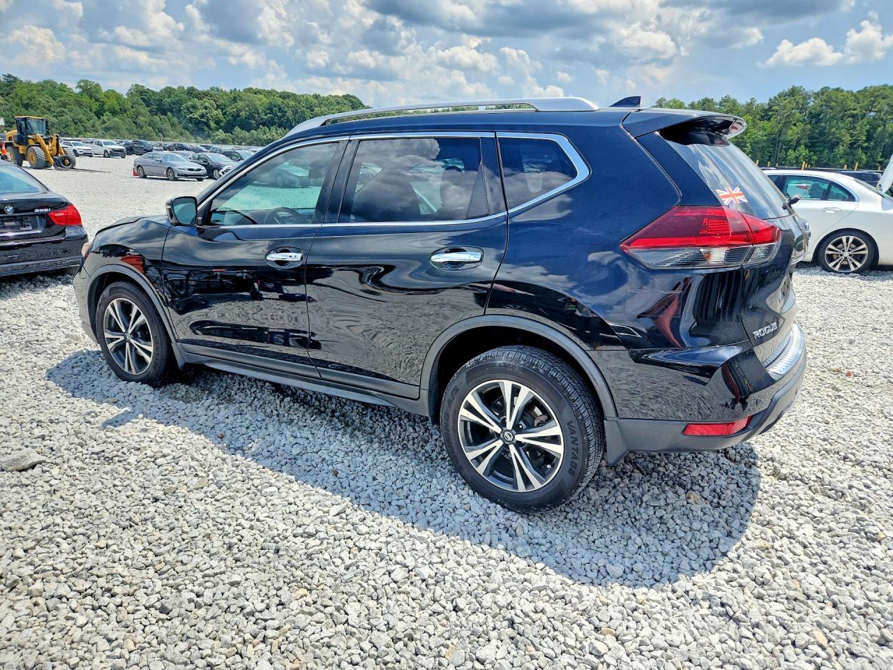 2019 Nissan Rogue, SV