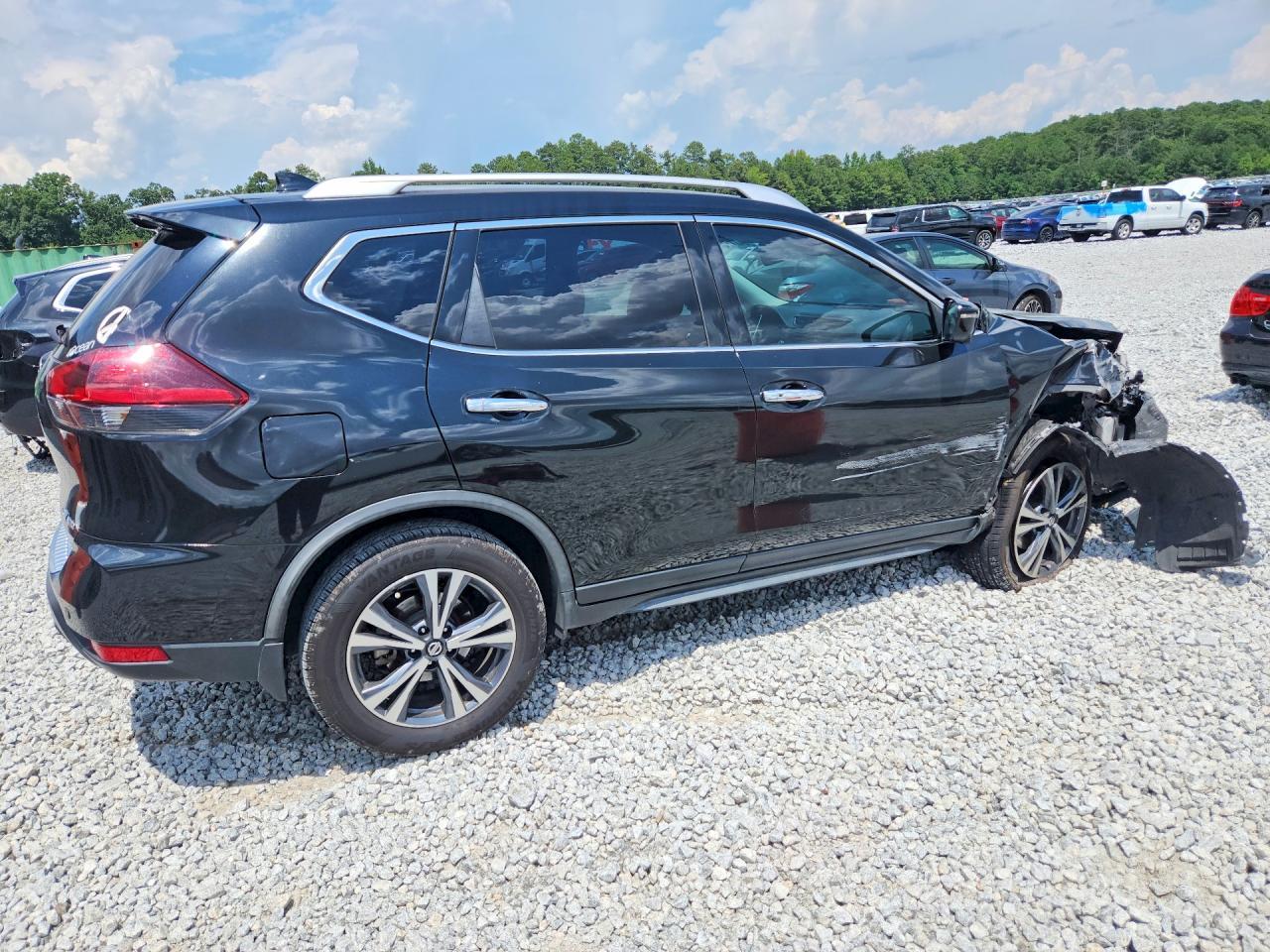 2019 Nissan Rogue, SV