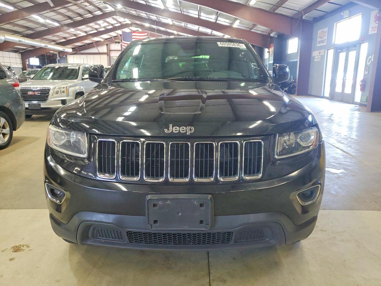 2016 Jeep Grand Cherokee, Laredo
