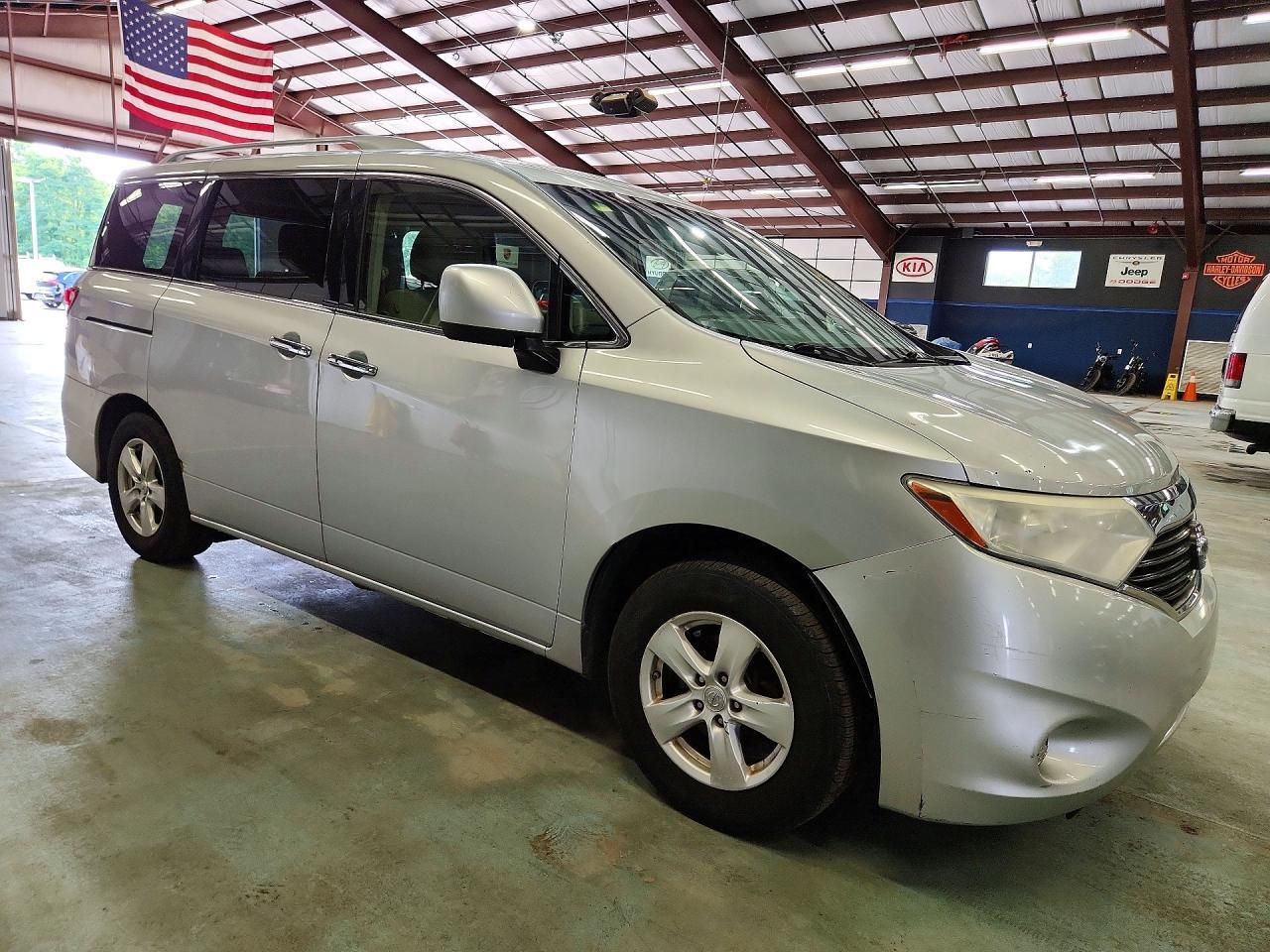 2016 Nissan Quest