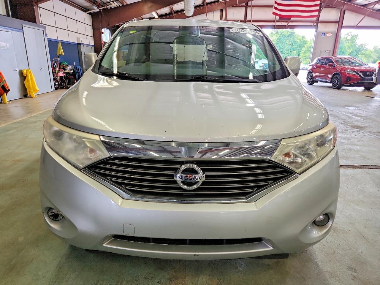 2016 Nissan Quest