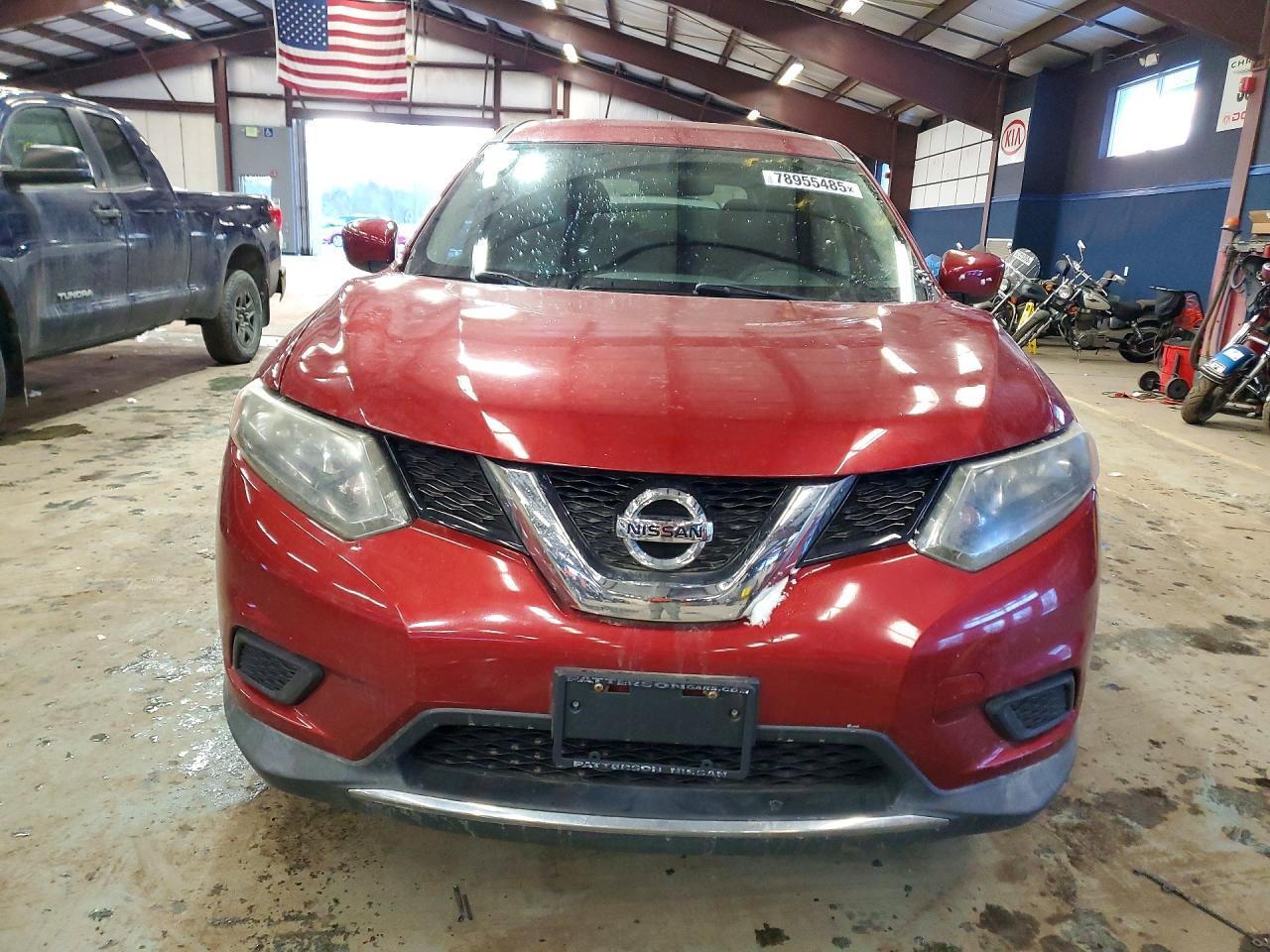 2016 Nissan Rogue, S