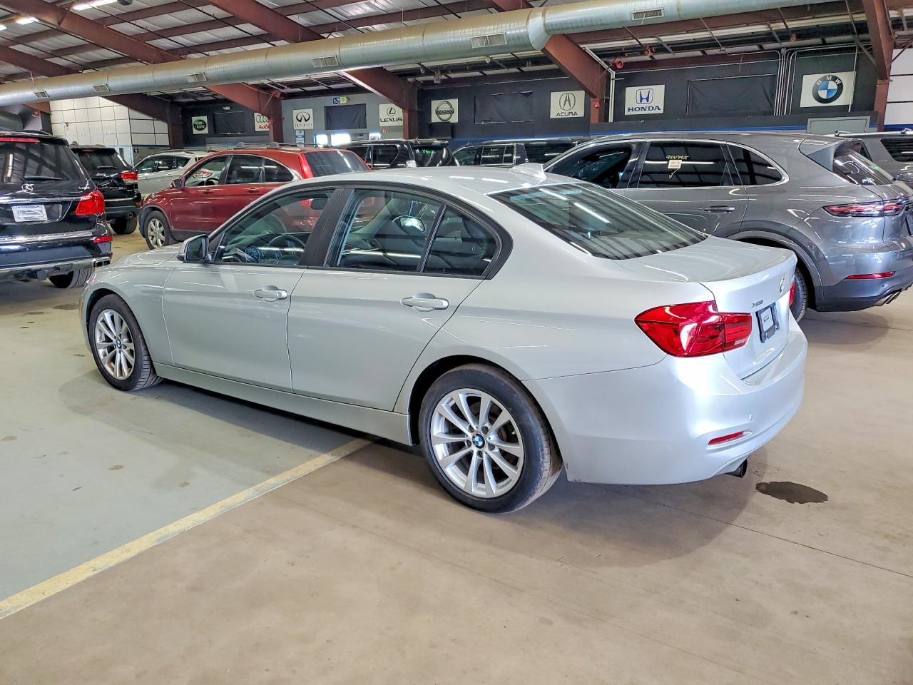 2016 BMW 3 Series, 320 XI