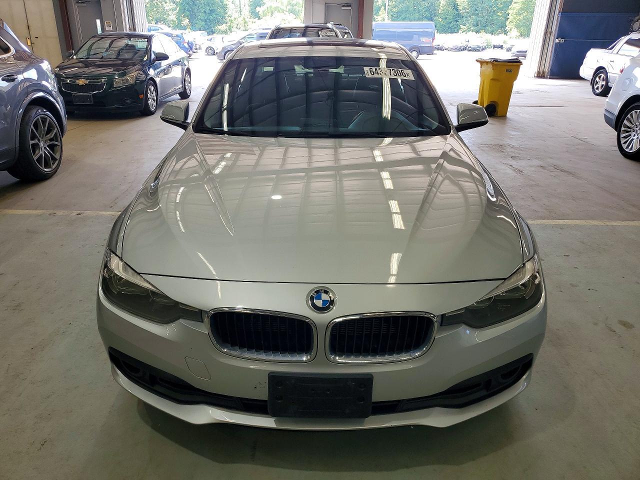 2016 BMW 3 Series, 320 XI