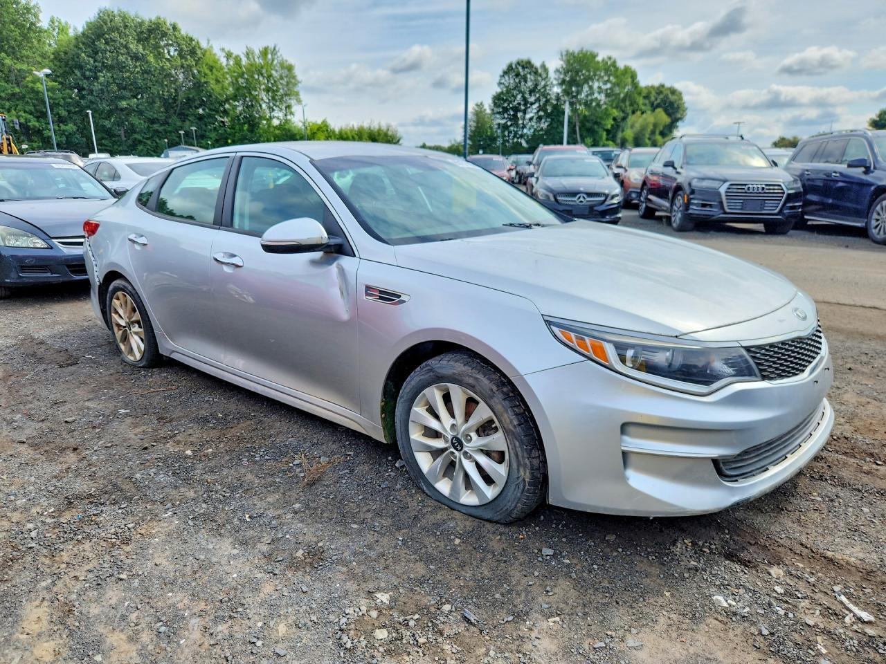 2017 KIA Optima, LX