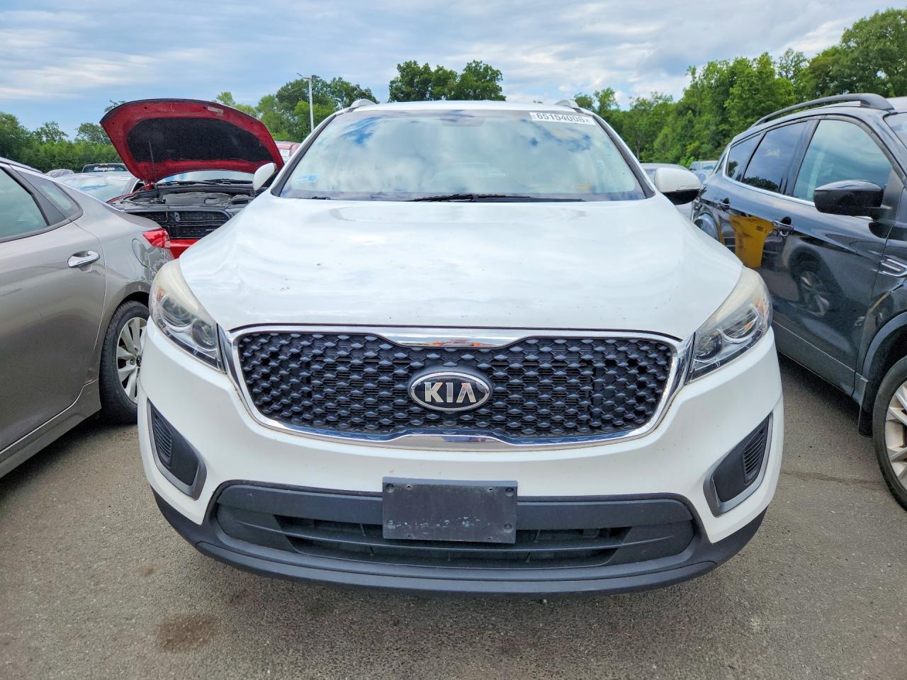 2016 KIA Sorento, LX