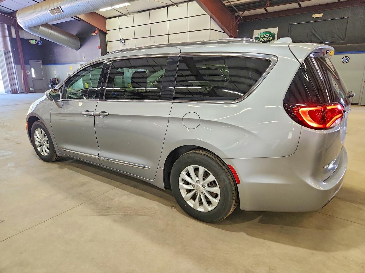2019 Chrysler Pacifica, Touri...