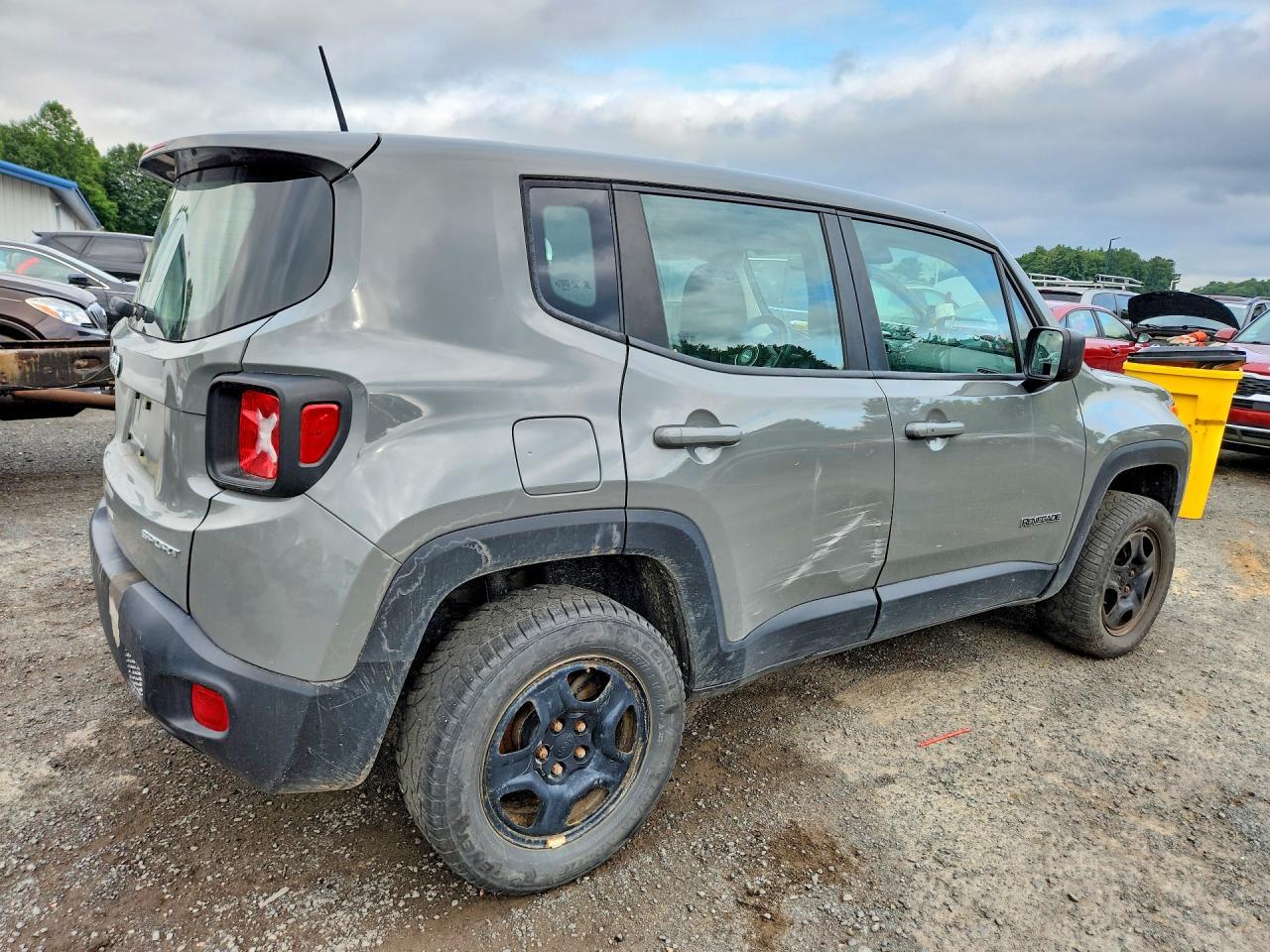 2020 Jeep Renegade, Sport