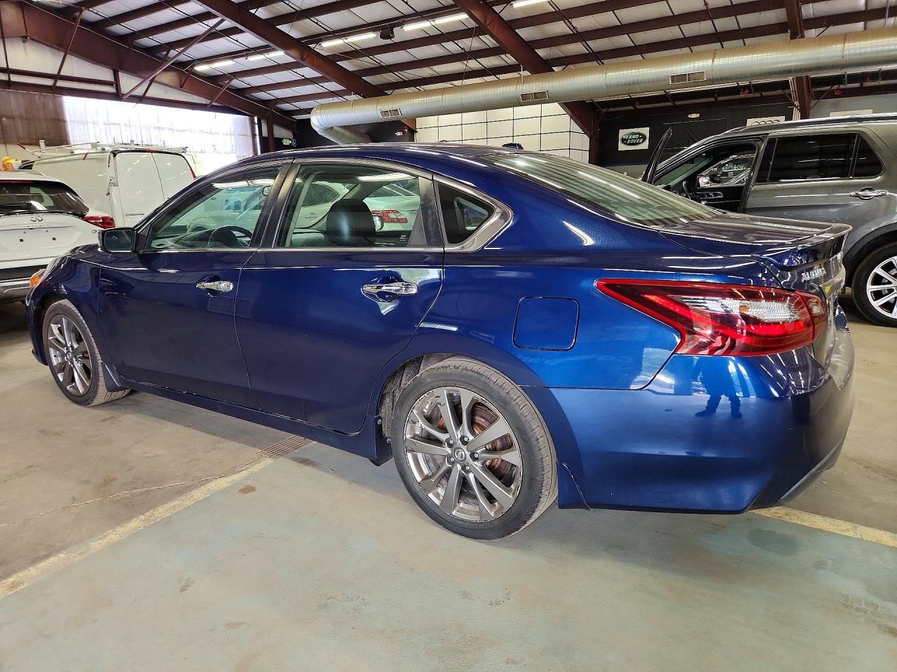 2018 Nissan Altima, 2.5 SR