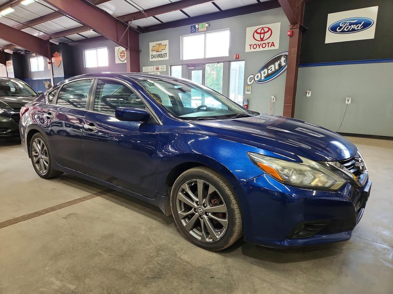 2018 Nissan Altima, 2.5 SR