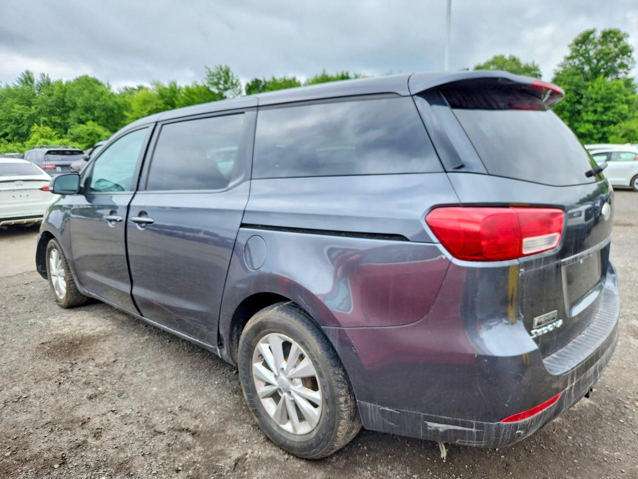 2018 KIA Sedona, LX
