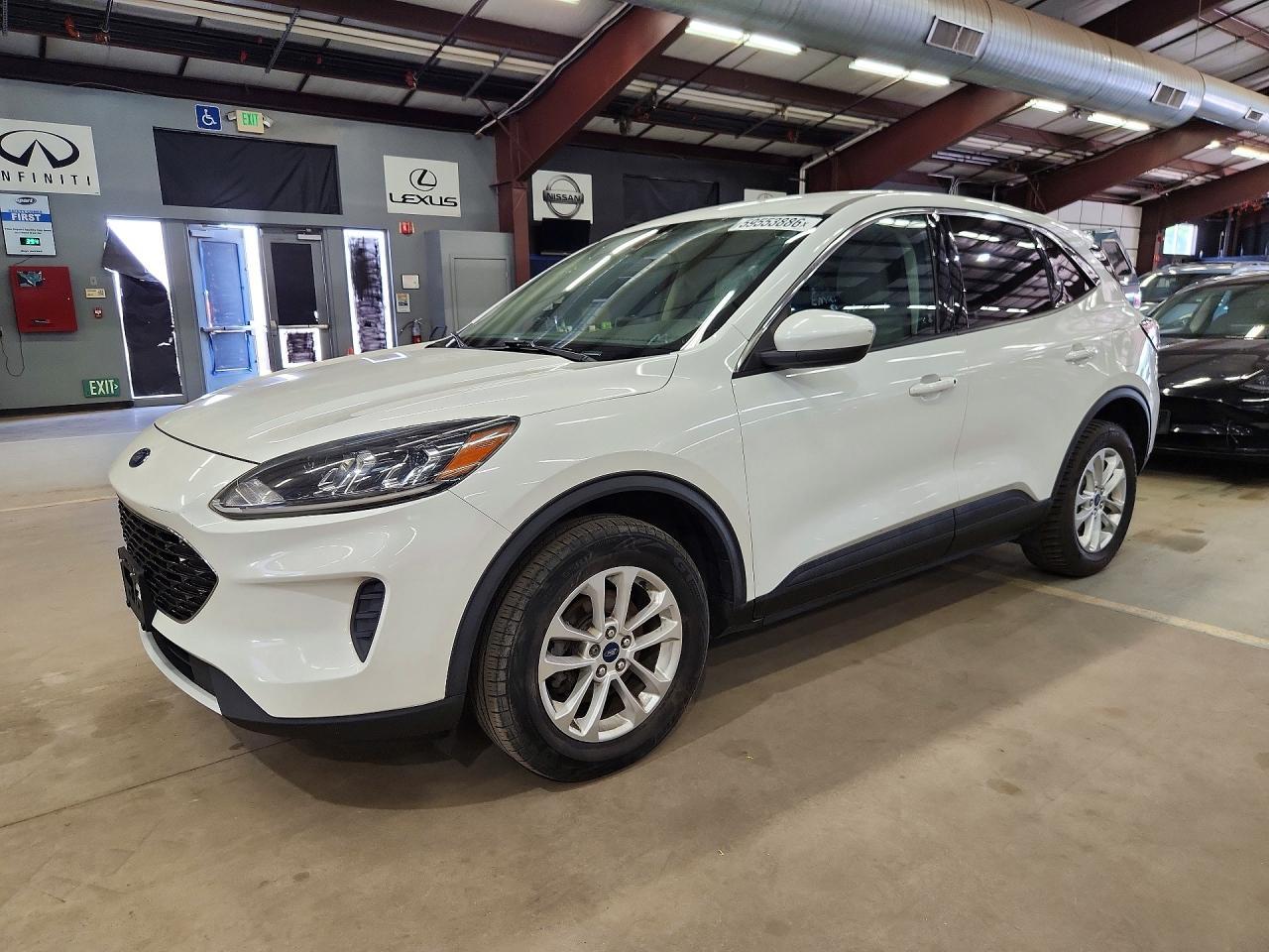 2020 Ford Escape, SE