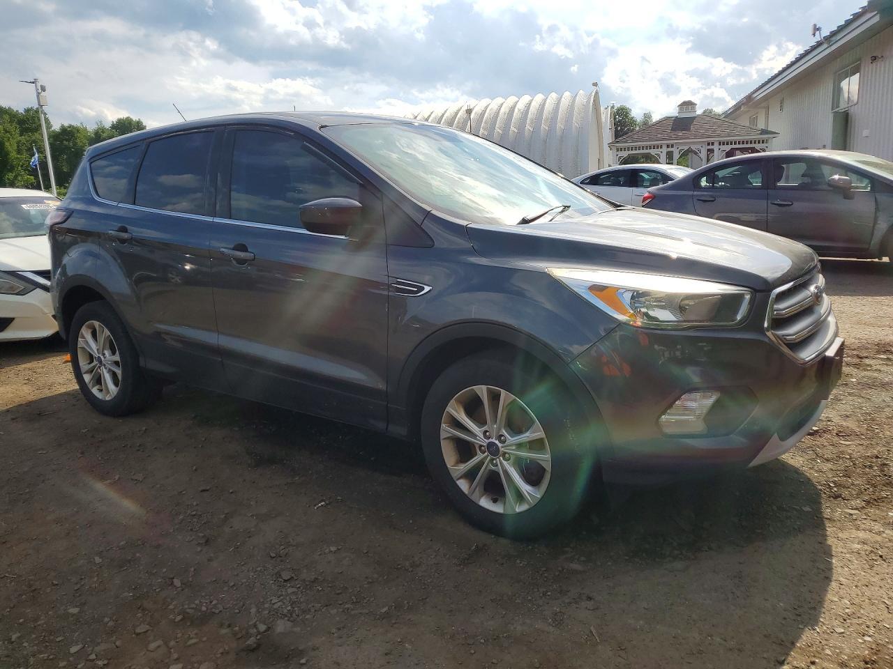 2017 Ford Escape, SE