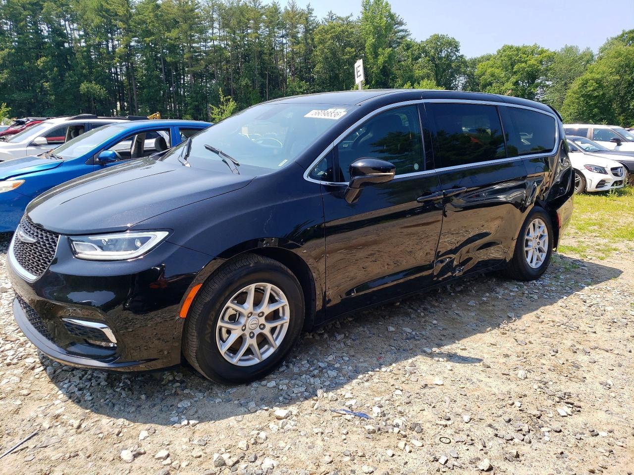 2026 Chrysler Pacifica, Select