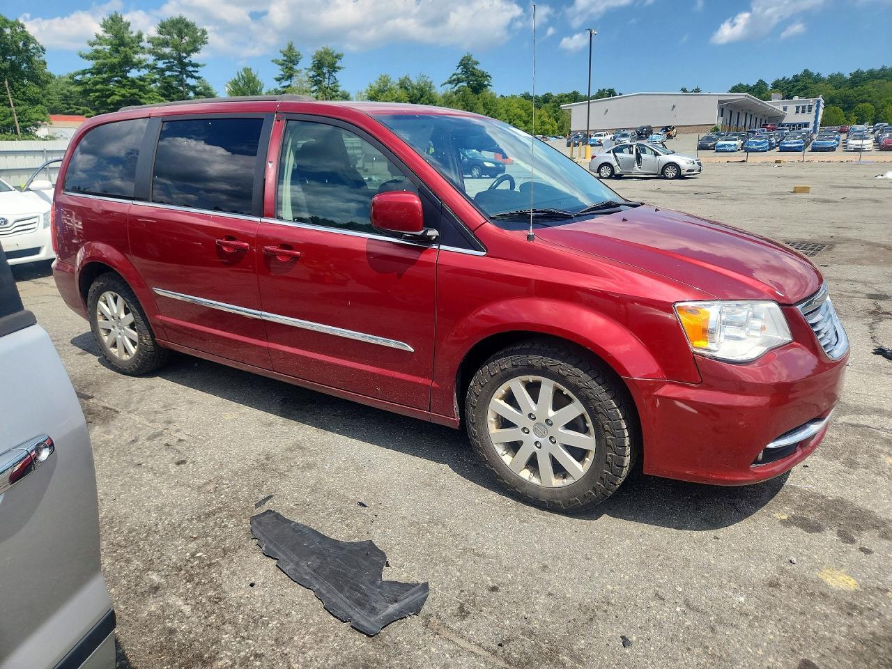 2015 Chrysler Town and Countr...