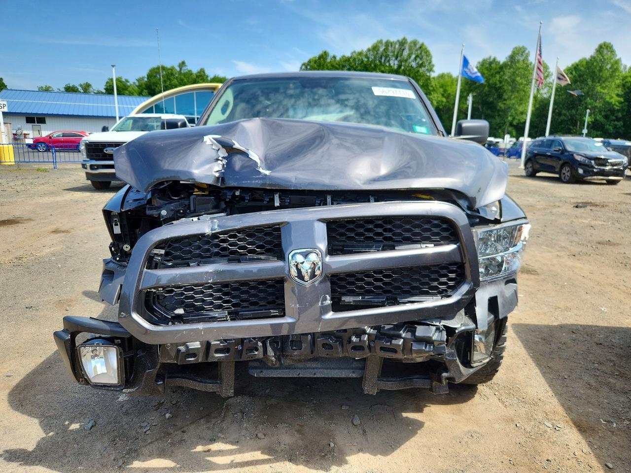2019 RAM 1500, Tradesman