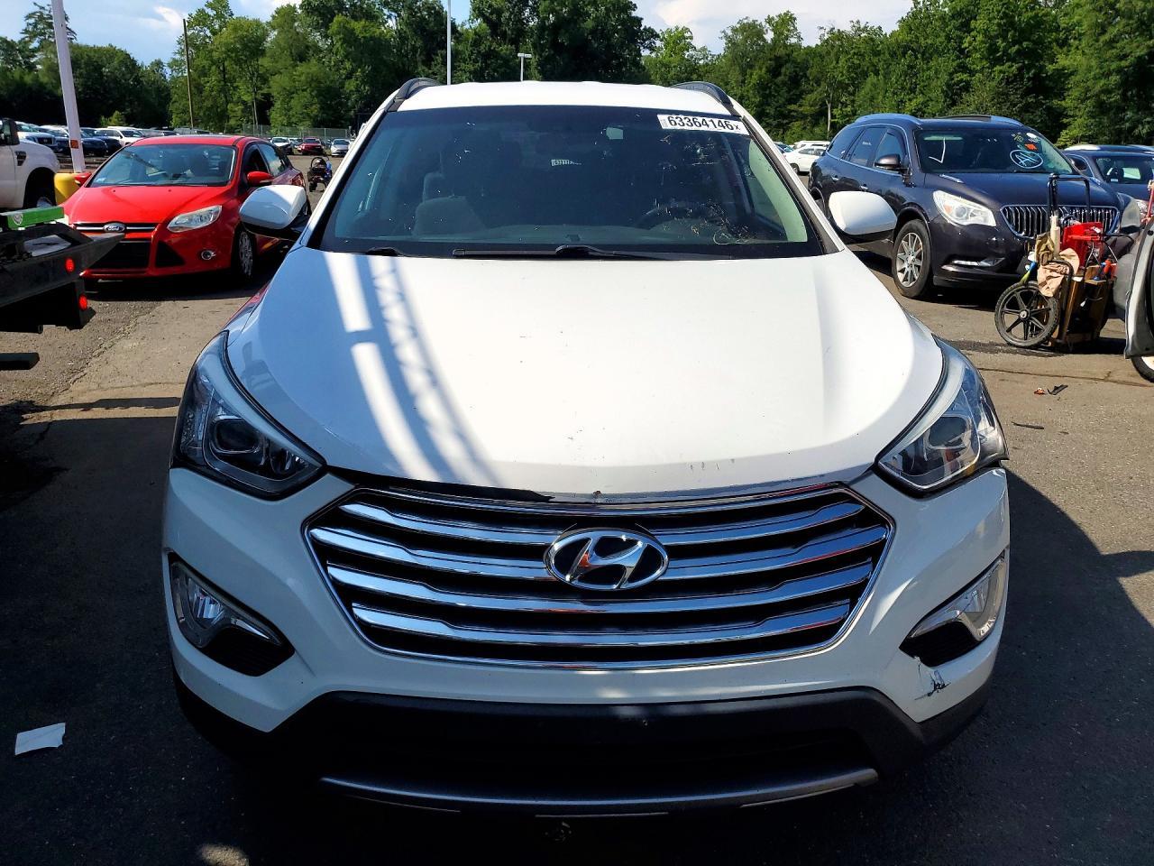 2016 Hyundai Santa Fe, SE