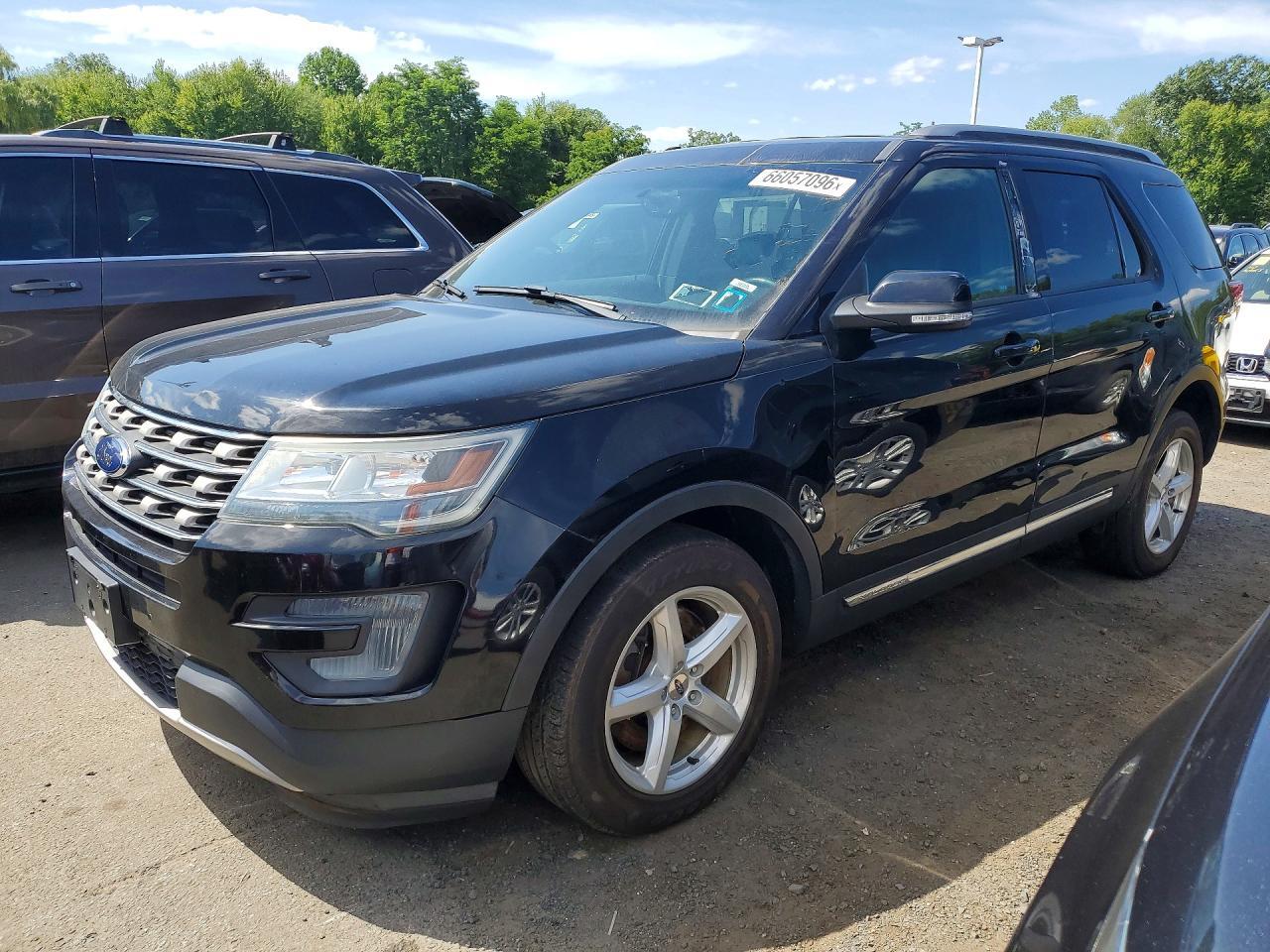 2016 Ford Explorer, Xlt