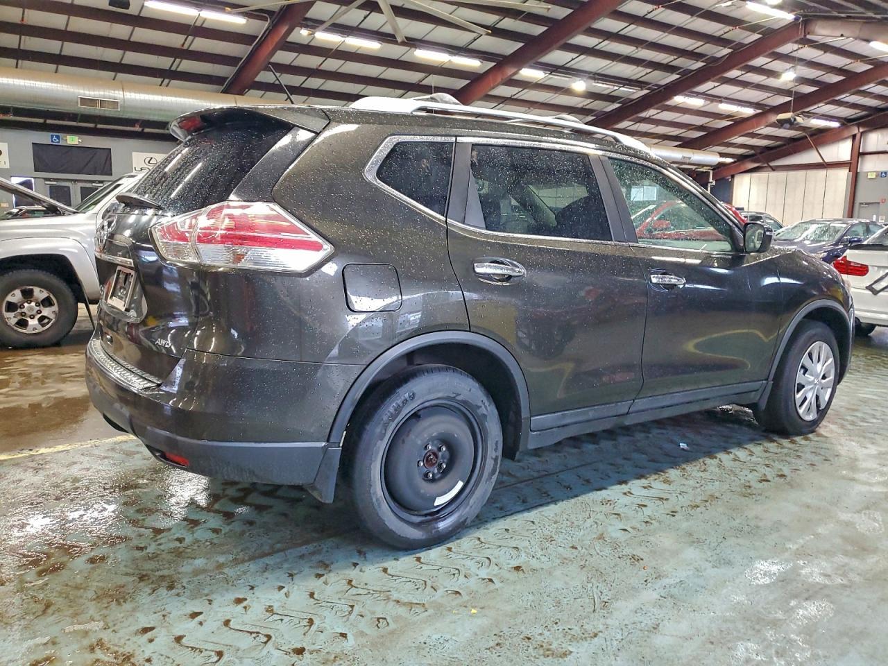 2016 Nissan Rogue, S