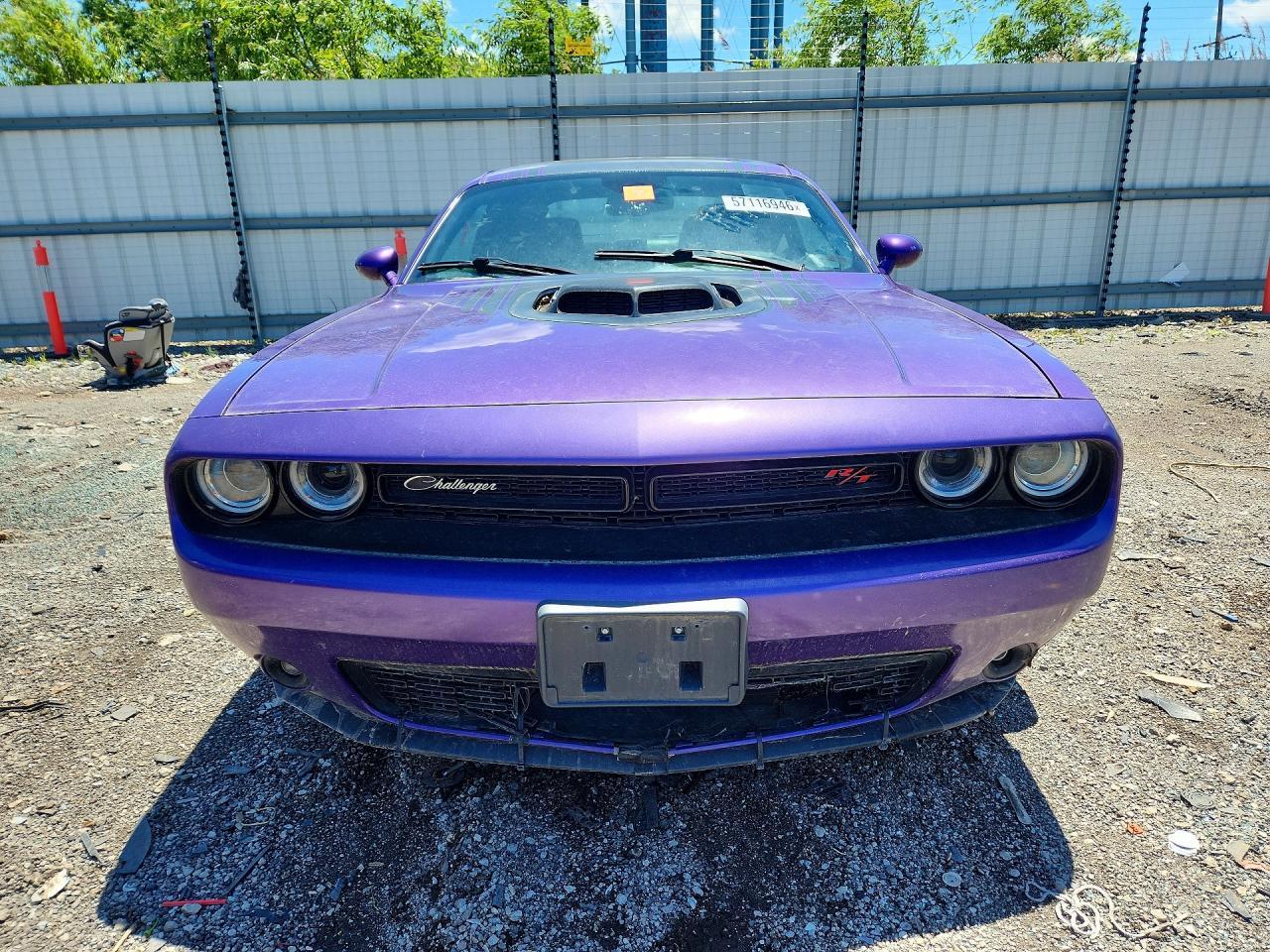 2016 Dodge Challenger, R