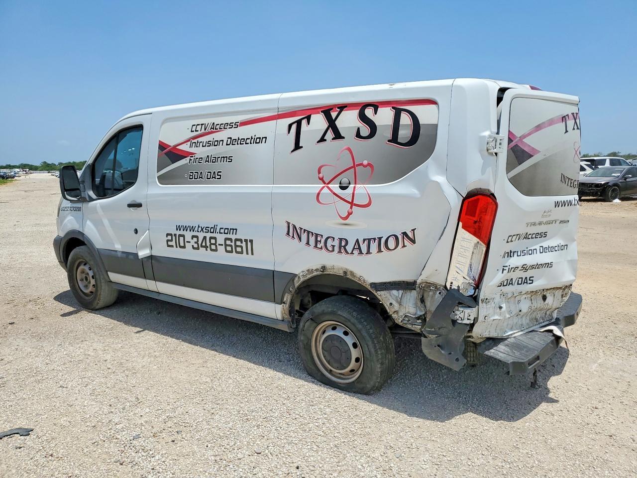 2017 Ford Transit, T-250
