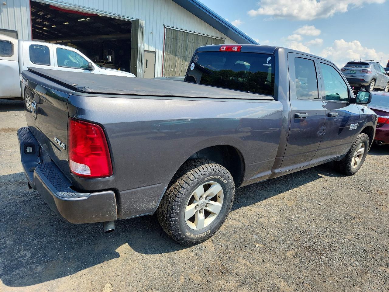 2018 RAM 1500, ST