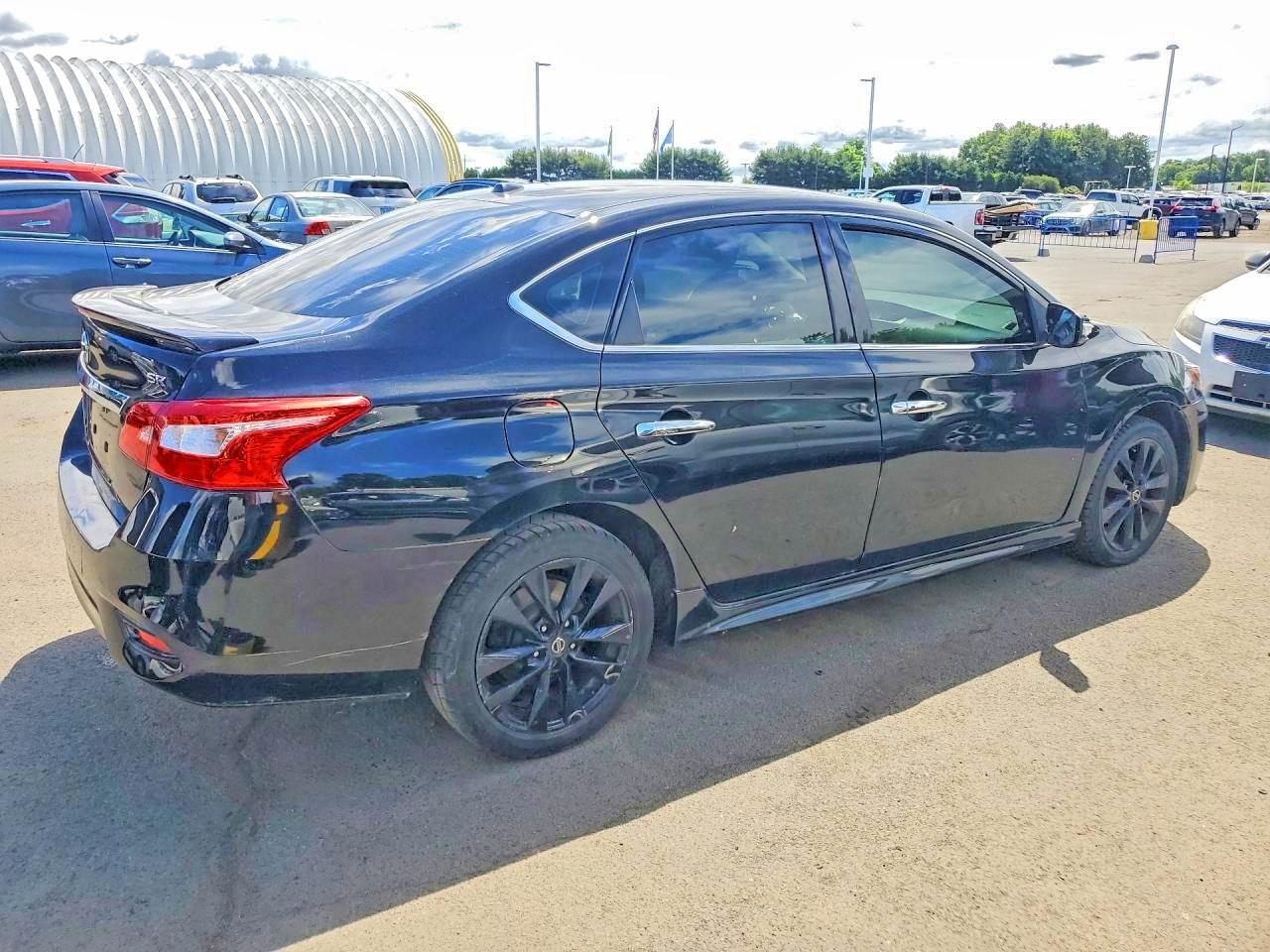 2017 Nissan Sentra, SR