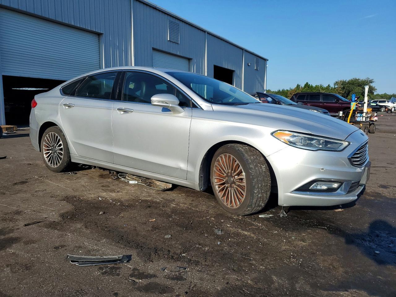 2018 Ford Fusion, Titanium/Pl...
