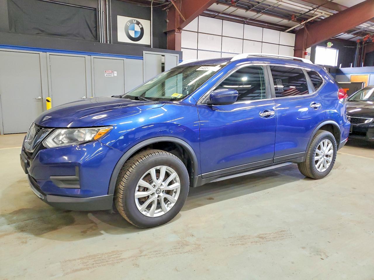 2017 Nissan Rogue, SV
