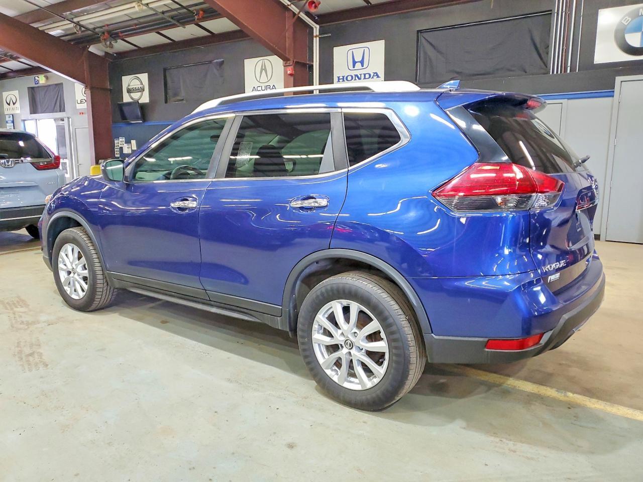 2017 Nissan Rogue, SV