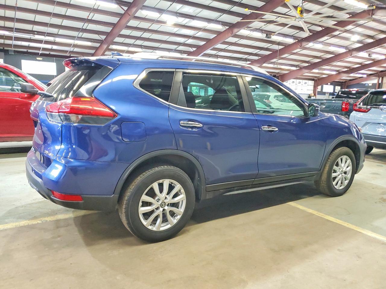 2017 Nissan Rogue, SV