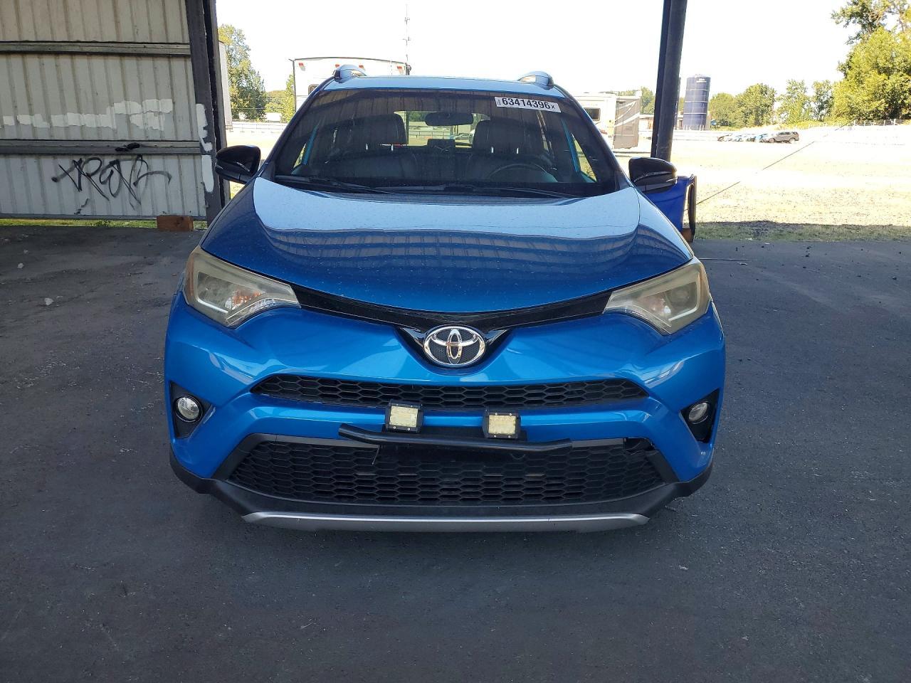 2016 Toyota RAV4, SE