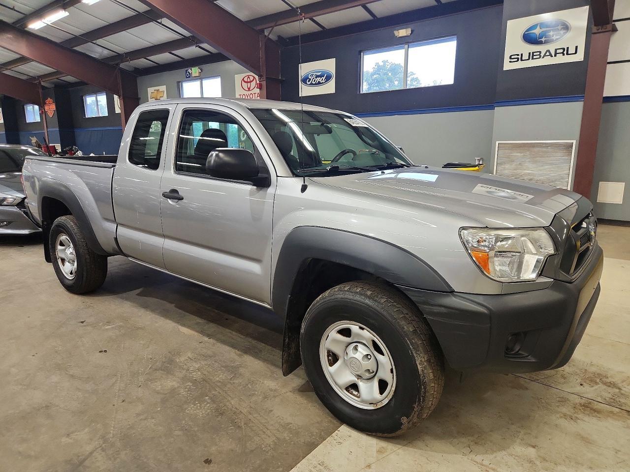2015 Toyota Tacoma, Base
