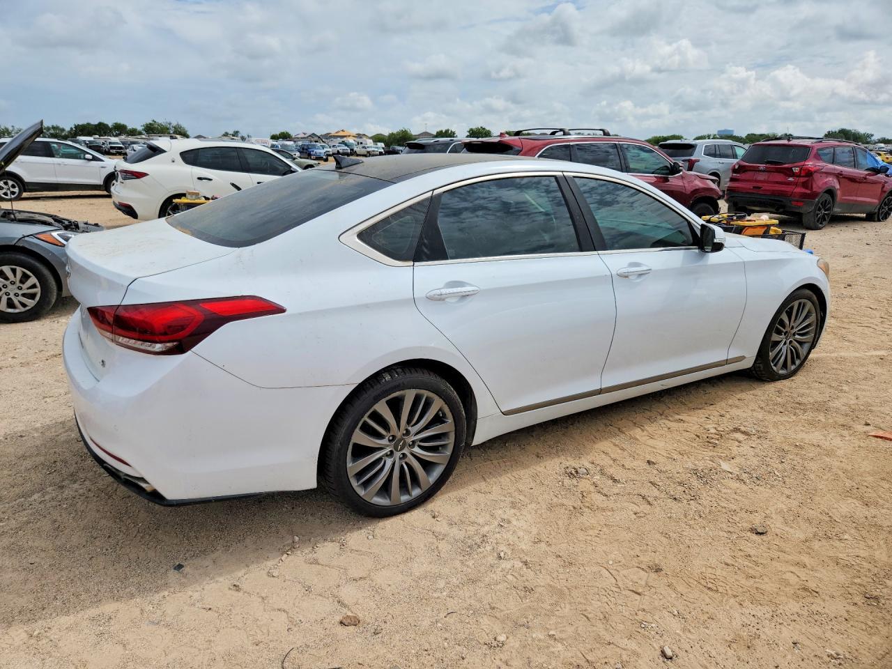 2015 Hyundai Genesis, 5.0L