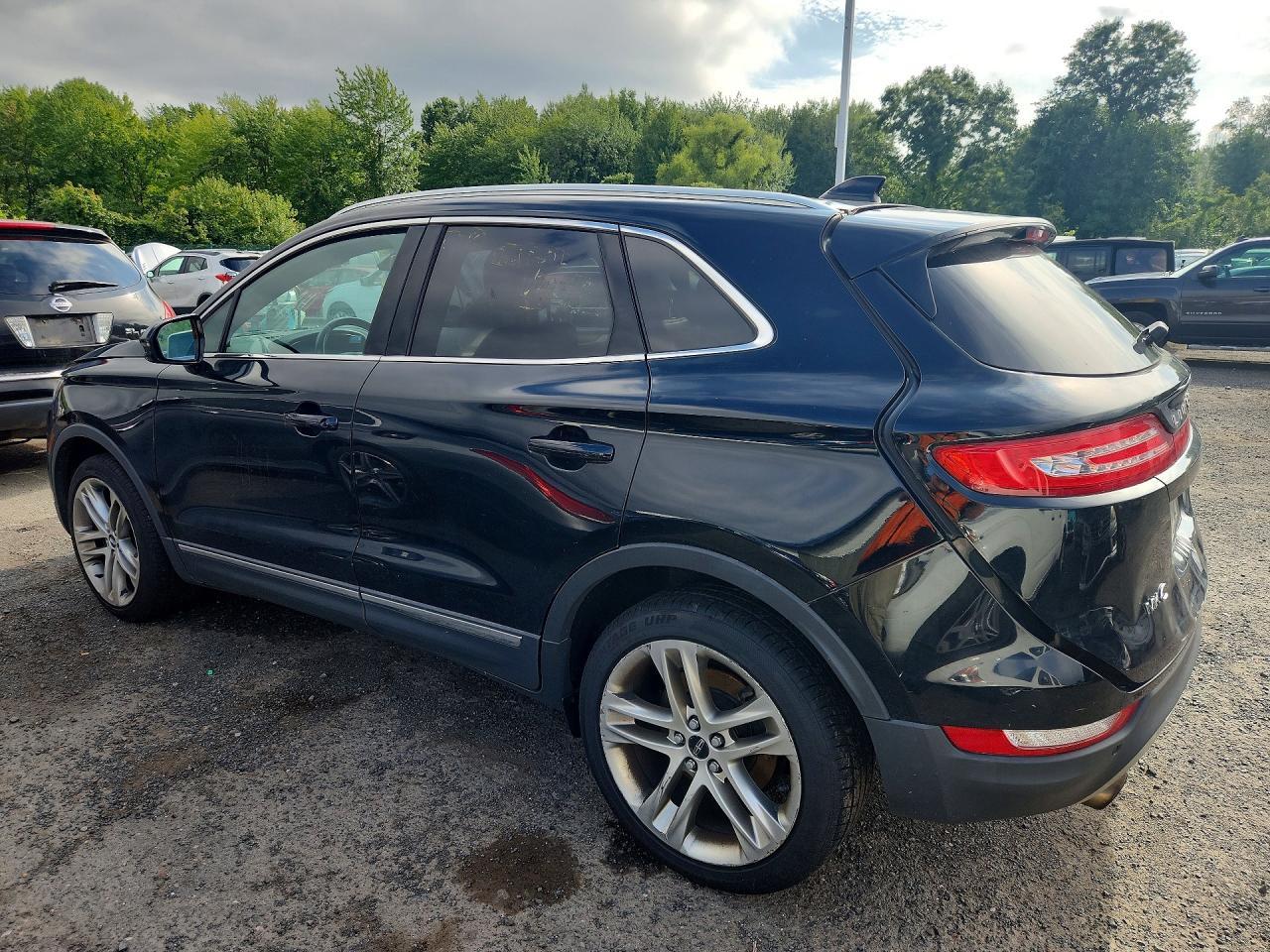 2016 Lincoln MKC, Reserve