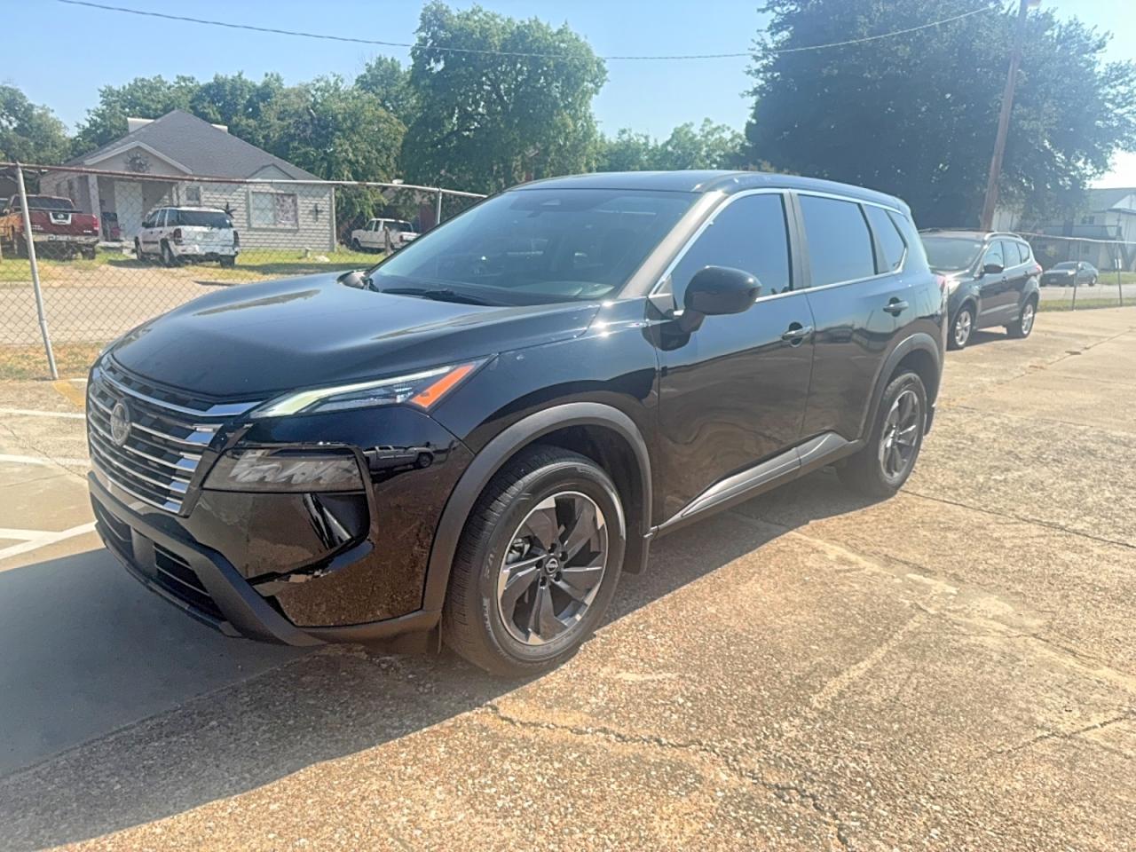 2026 Nissan Rogue, SV
